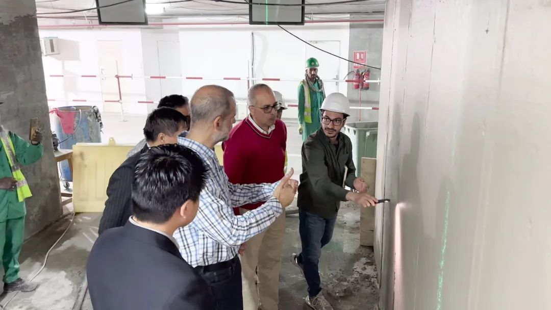 中东首秀成功，CA88抹灰机器人顺利完成阿联酋首批客户验收(图6)