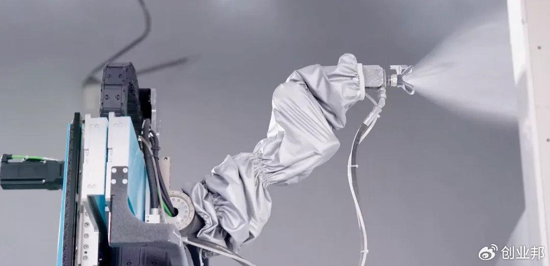 海归博士变“包工头”，打造机器人泥瓦匠，中东富豪买单(图3)