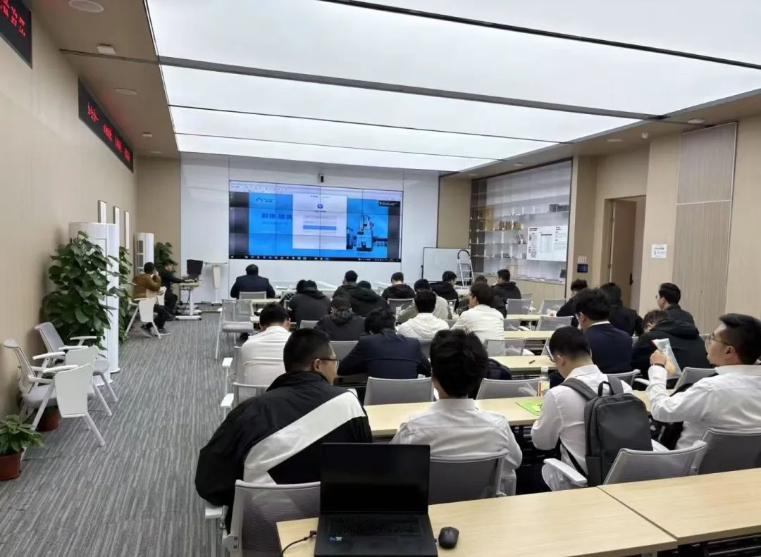 中建八局（上海）与CA88科技联合举办施工机器人技能培训大赛(图4)